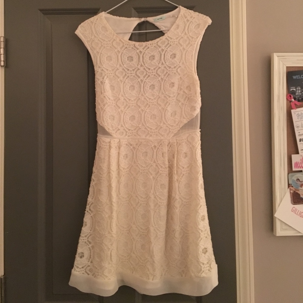 Kimchi Blue White Laced Dress