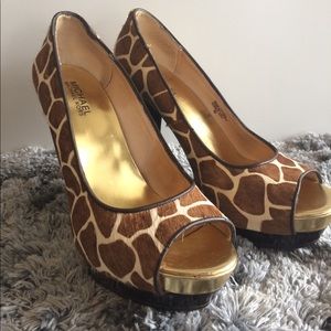 Michael Kors giraffe haircalf platform heels