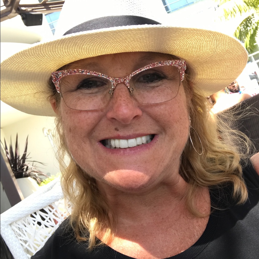 Meet your Posher, Shannon