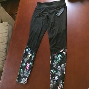 BNWT Jessica Simpson Pineapple/Mesh workout pants