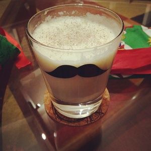 Meet your Posher, Leslie