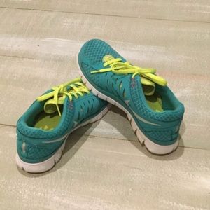 Cleaning out my closet! Gently worn.