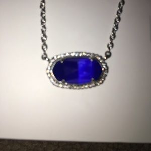 Kendra Scott necklace