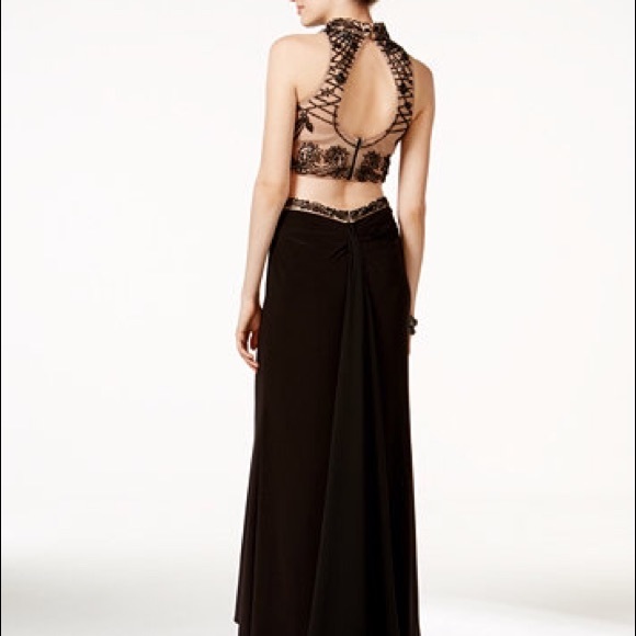 Prom dress - Picture 3 of 5