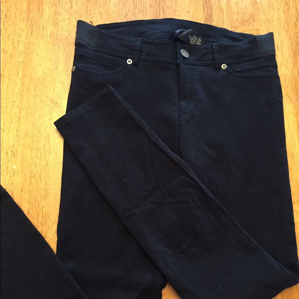 SOLD*************AB Studio Stretch Pants, Size 6.