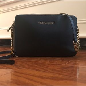 Jet Set Large Saffiano Leather Crossbody