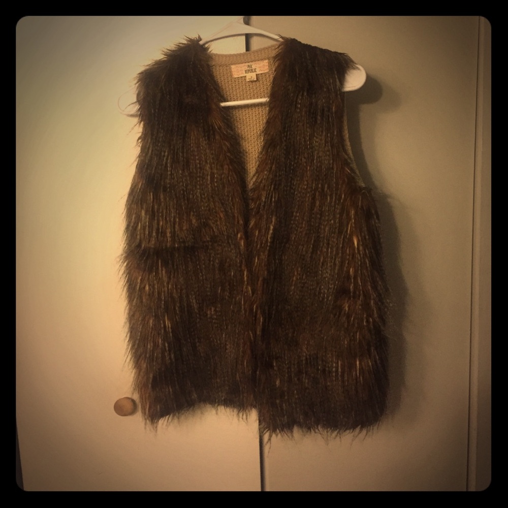Faux fur vest