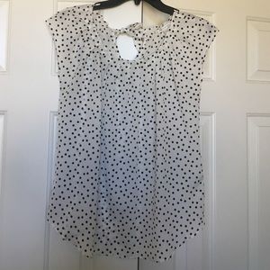 Lauren Conrad business casual shirt - true to size