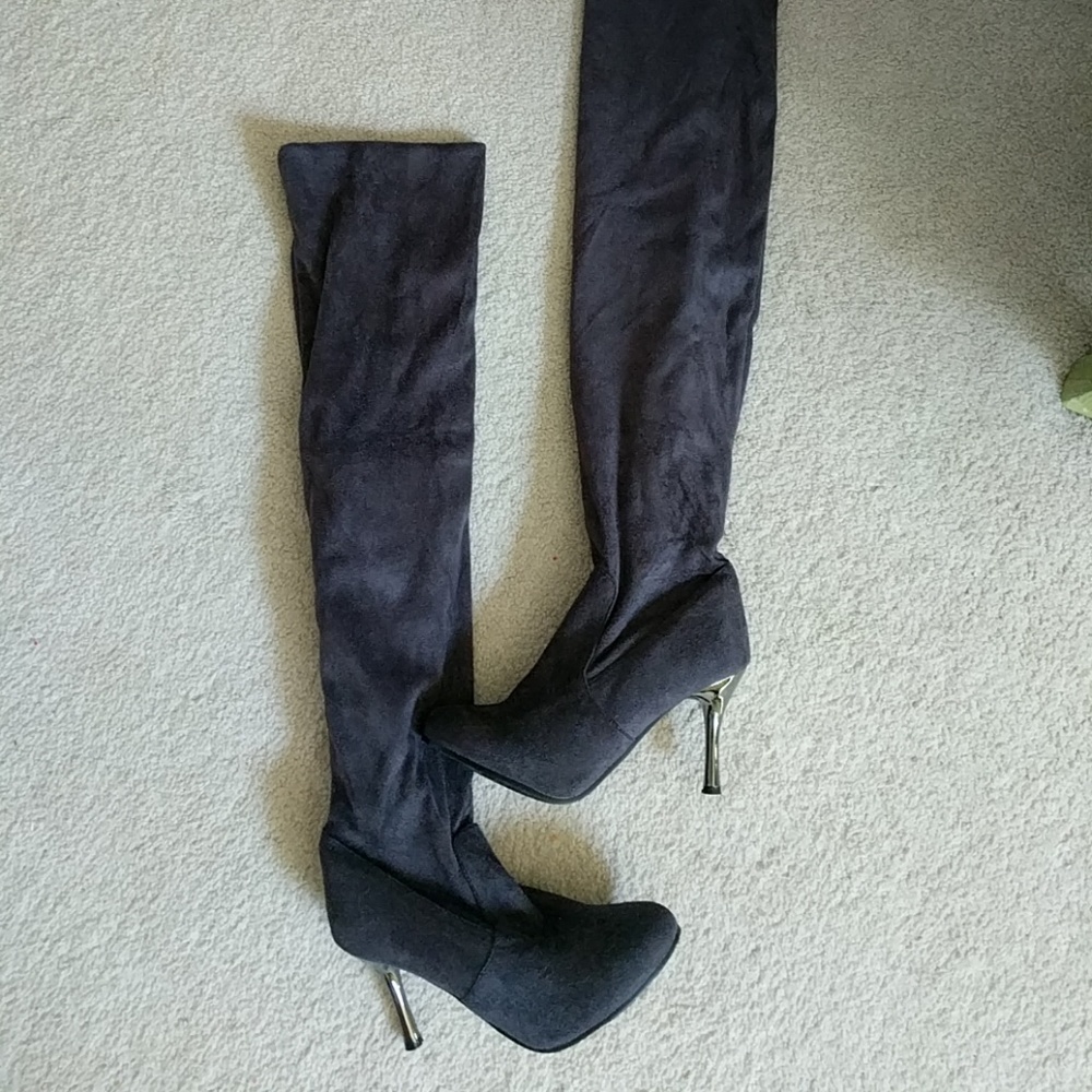Over the knee dark grey suede heeled boots
