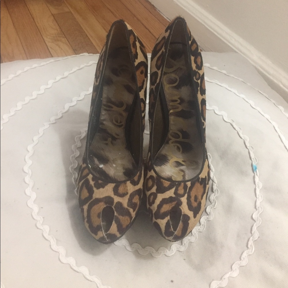 Platform 4-5 inches leopard heels
