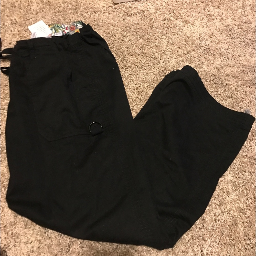 Scrub pants