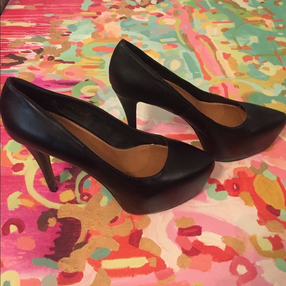 Kelsi Dagger "Gracie" Heels - Picture 4 of 4