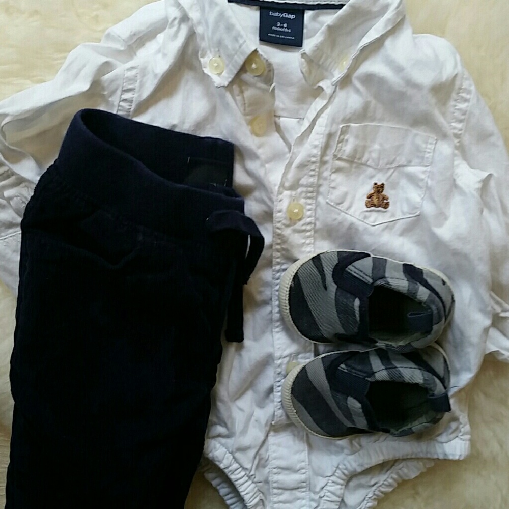 Cutest little man outfit! Baby gap size 3-6months.