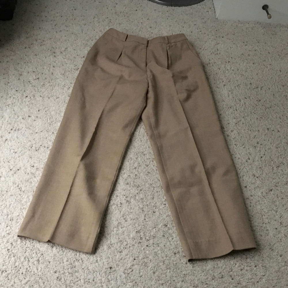 Camel colored size 4 Talbots Petite dress pants