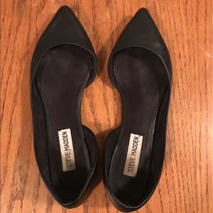 Steve Madden black flats