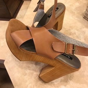 Wood/leather platform sandals!! BOHO 70's vibe!!