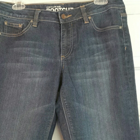 Jeans - Picture 2 of 4