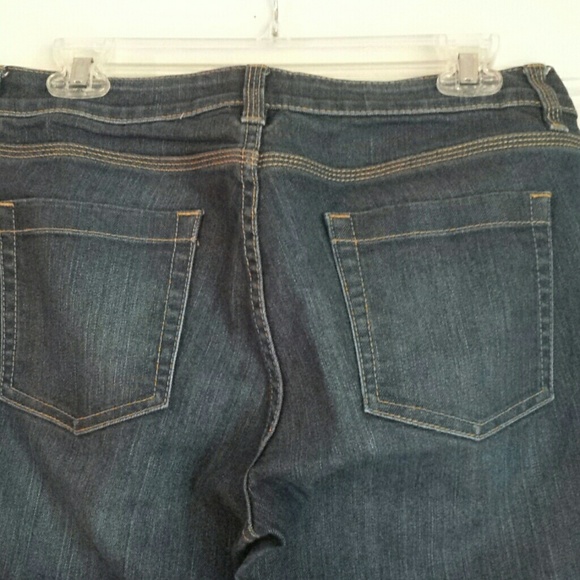 Jeans - Picture 3 of 4