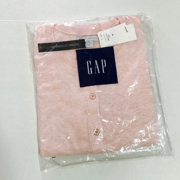 GAP Cardigan - Picture 2 of 2
