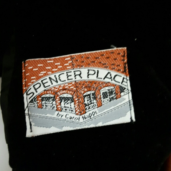 Vintage Velvet Jacket w/ detailed piping - Picture 3 of 3