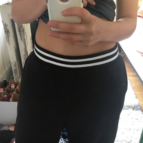 SOLD Rihanna Fenty x Puma Sweatpants - Picture 6 of 7