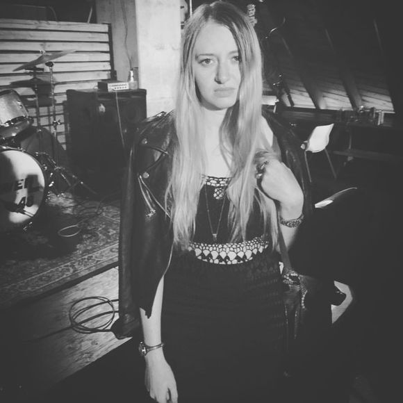 Meet your Posher, Moria - Picture 3 of 5