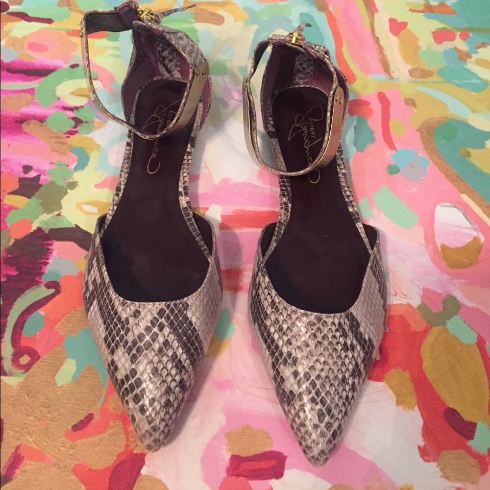 Pointed Toes Snakeskin Fats