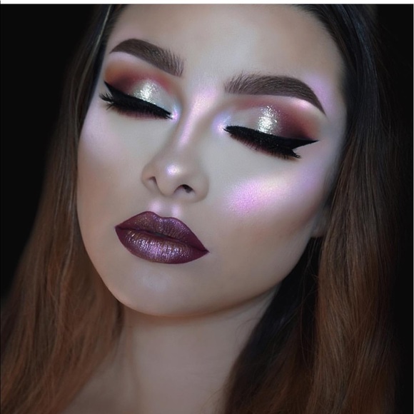 Moon- Glowing Palette Shimmer Kit Okalan - Picture 7 of 8