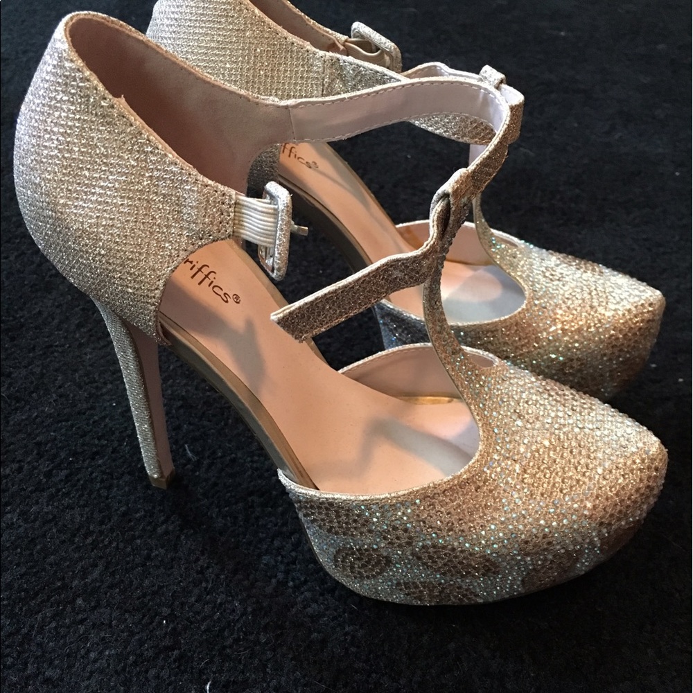 Sparkly Heels - Coloriffics