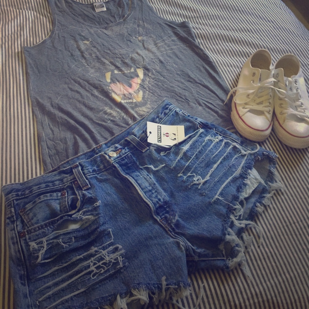 Vintage Levi cutoff shorts