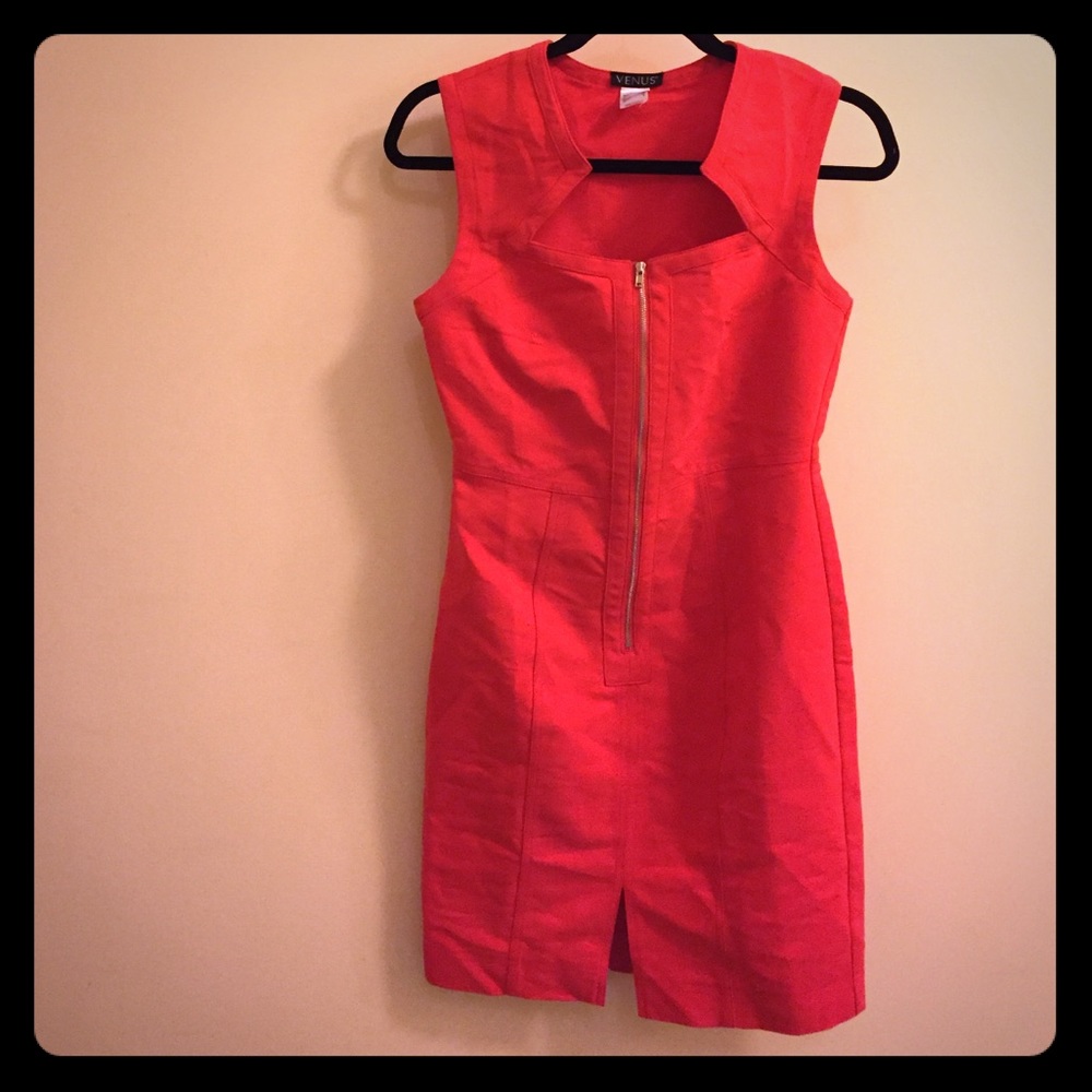 Red Venus dress size 6