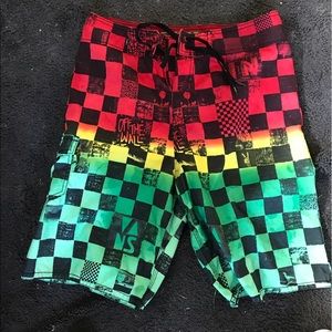 Rasta vans board shorts