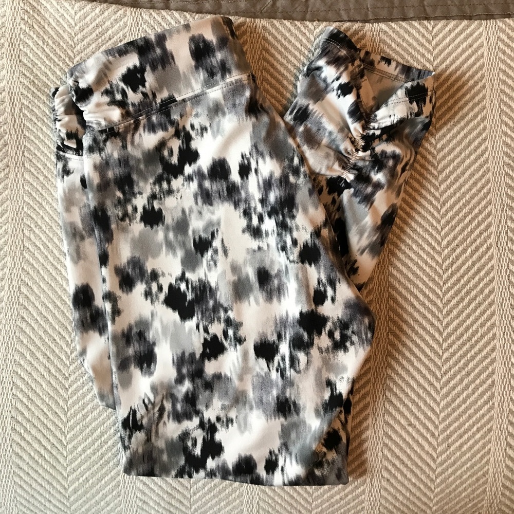 Kensie Leggings