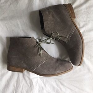 Steve Madden P-Desmin short booties 6 1/2