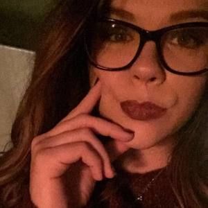 Meet your Posher, Mallory