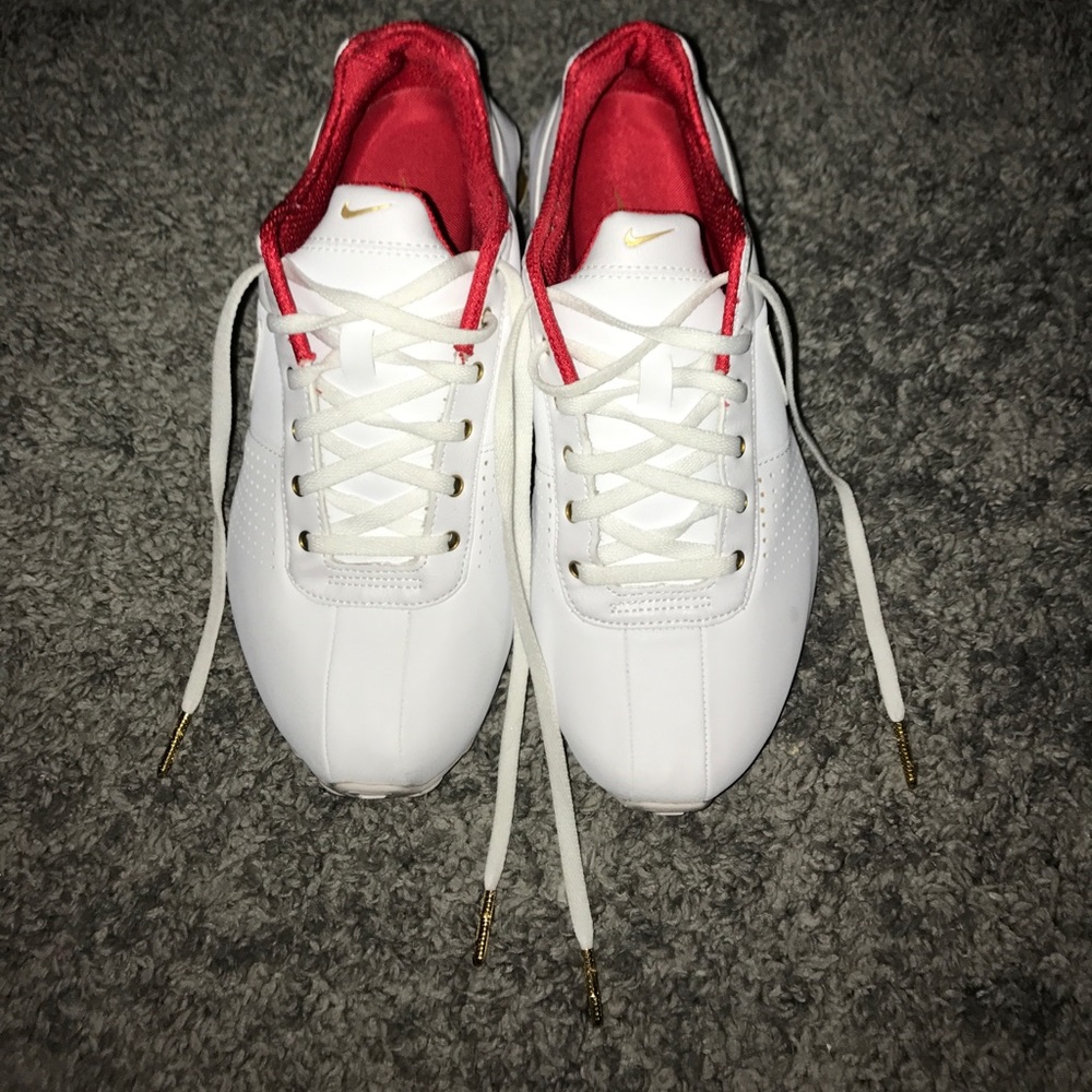 🔥SALE🔥 NIKE SHOX US SIZE 7