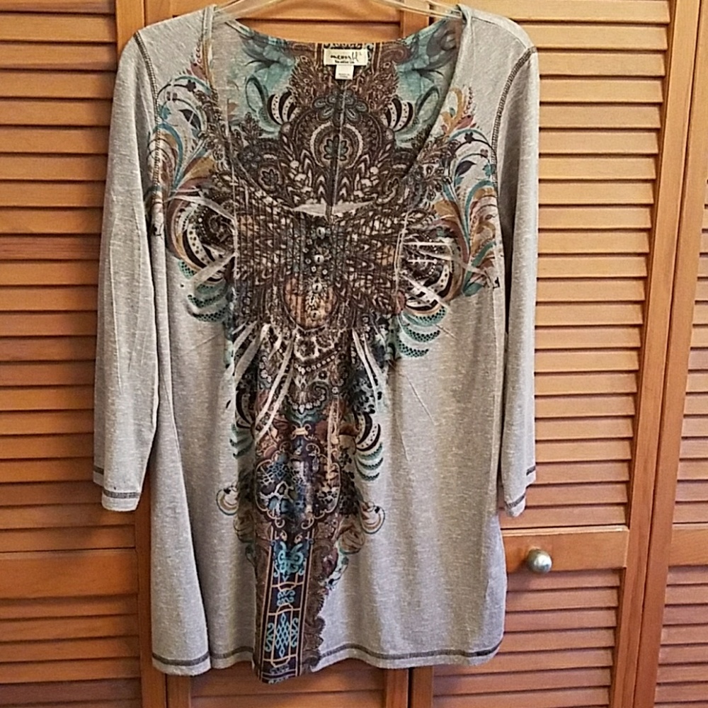 Long sleeve top