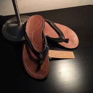 Size 8 Olukai Kumu Flip Flop