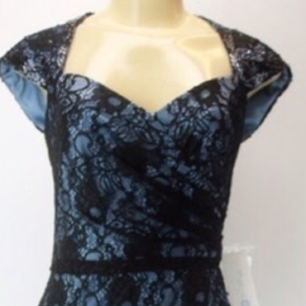 Patra black lace beaded dress💙
