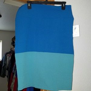 XL  Lularoe Cassie