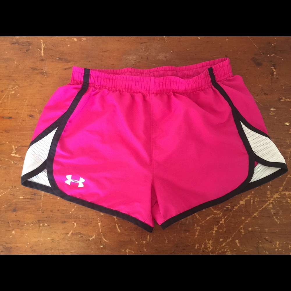 Athletic shorts