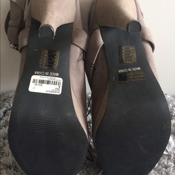 Slouchy greyish taupe booties - Picture 4 of 5