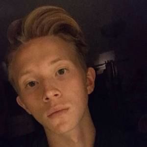 Meet your Posher, Connor