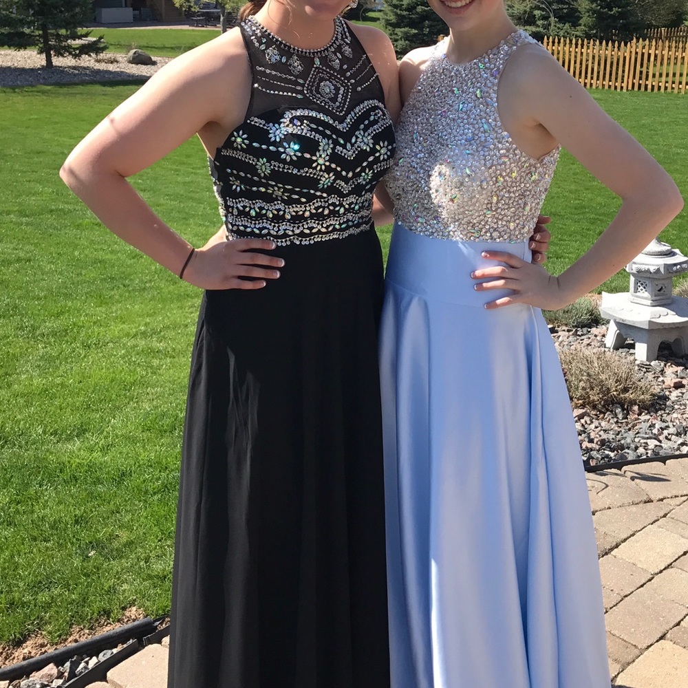 Black prom dress
