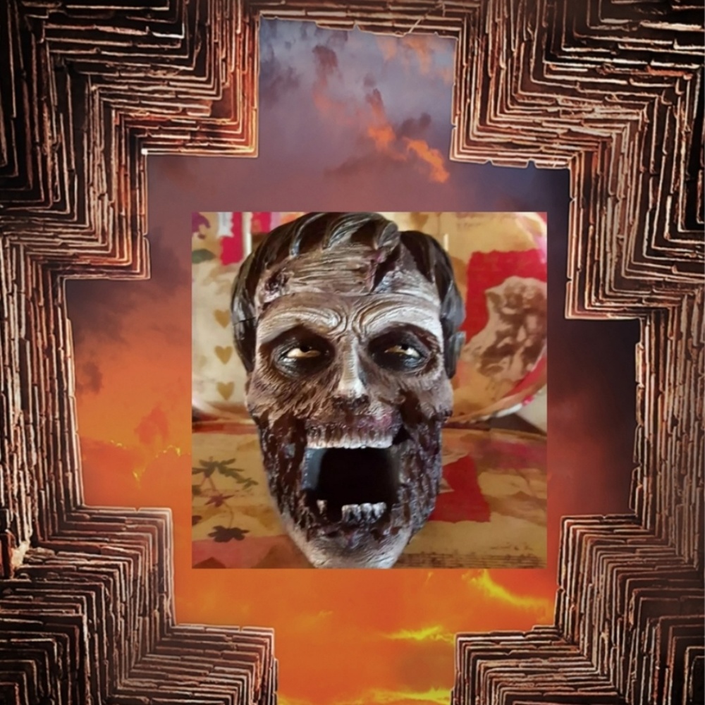 ZOMBIE HEAD ASHTRAY