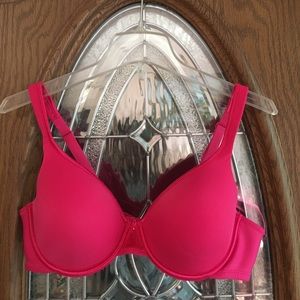 NWOT vanity fair 38B bra hot pink
