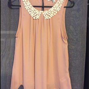 Sleeveless blouse