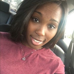 Meet your Posher, Tiara