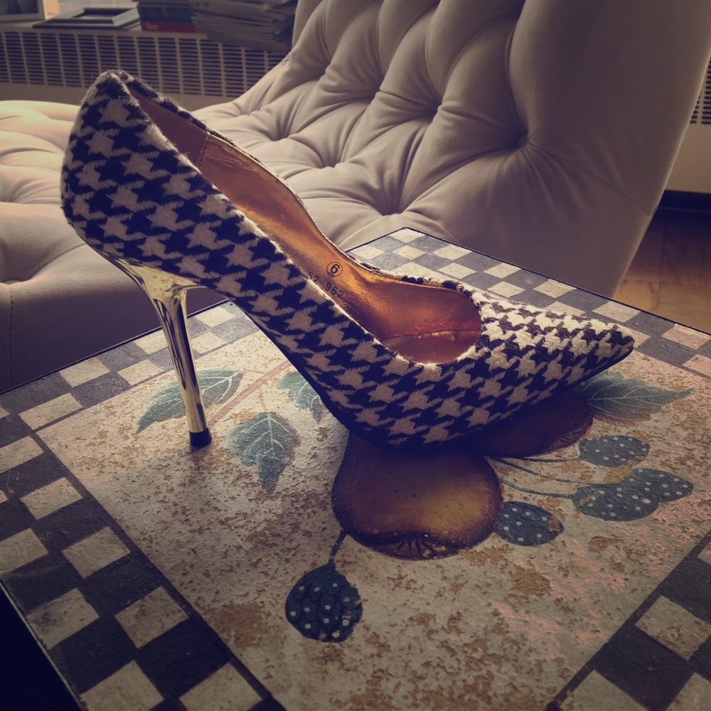 Size 6 if carrini pumps