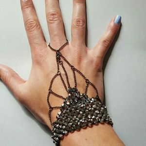 Hand chain/bracelet and ring combo